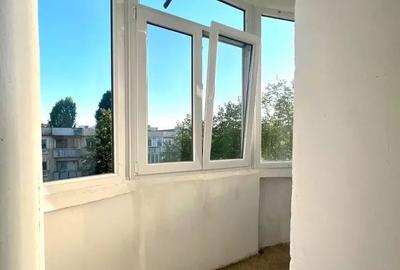 Garsonieră decomandată în Militari