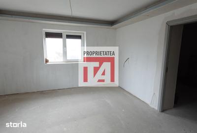 Casă cu 3 camere cu Teren 1733 Mp în Valea Chioarului - 4