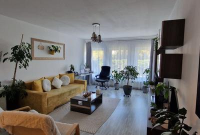 Apartament cu 2 camere decomandat, mobilat în Exterior Sud