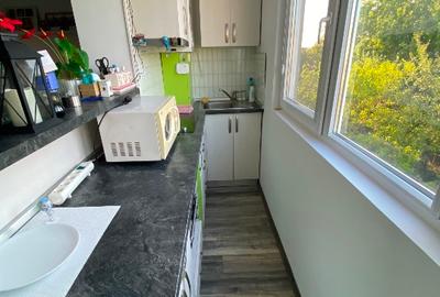 Închiriez apartament - 4