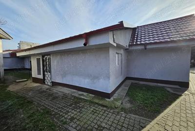 Spațiu comercial, de 224 mp, în Fortuna - 8