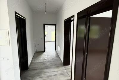 Casa tip duplex de vanzare 2 apartamente moderne, 70 mp utili fiecare - 125.000 apartament - 3