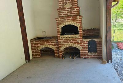 Casă cu 4 camere în Central - 3