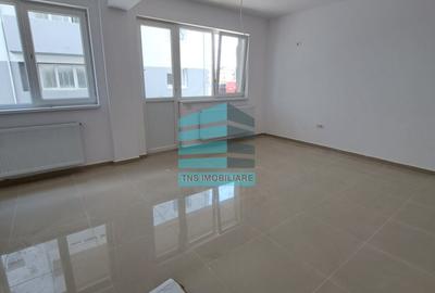 Apartament cu 3 camere decomandat în Titan - 1