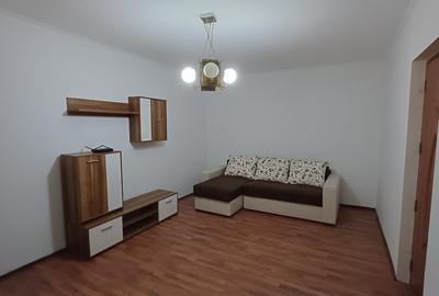 Apartament cu 2 camere decomandat, mobilat în Basarabia