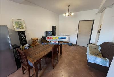 Apartament cu 3 camere semidecomandat, mobilat în Sud-Vest - 3