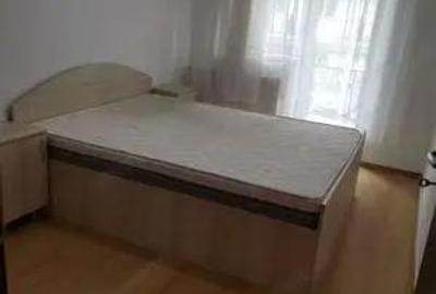 Apartament cu 2 camere decomandat în Soarelui