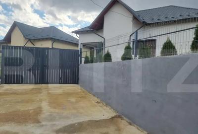 Casă cu 3 camere cu Teren 430 Mp în Central - 2