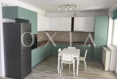 Casă cu 3 camere cu Canalizare în Dumbrăvița