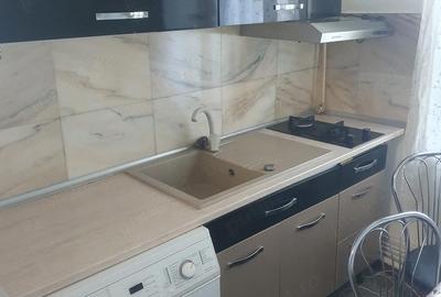 Apartament cu 2 camere decomandat în Podu Roș - 3