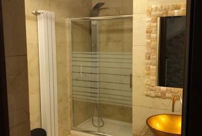 Casă cu 4 camere cu Teren 850 Mp în Central - 4