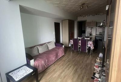Apartament cu 3 camere decomandat în Central - 2