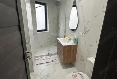 Apartament cu 2 camere decomandat în Palazu Mare - 4