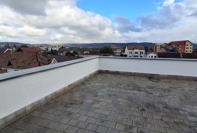 Inchiriez apartament 2 camere zona centrala - 8