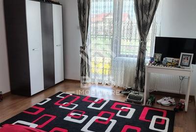 Duplex cu 4 camere cu Canalizare în Sud-Est - 13