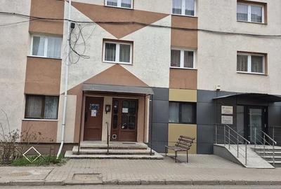 Apartament cu 3 camere decomandat în Central - 6