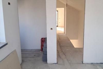 Casă cu 3 camere în Central - 1