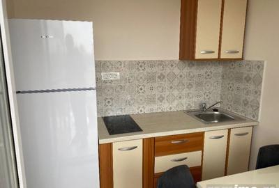 Garsonieră decomandată în 13 Septembrie - 2