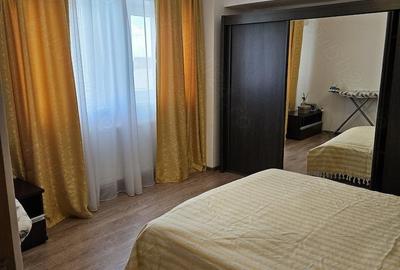 Apartament cu 3 camere decomandat în Exterior Vest - 2