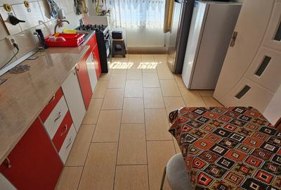 Casă cu 4 camere cu Canalizare în Central - 5