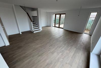 Duplex cu 4 camere cu Canalizare în Odăile - 5