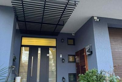 Cotroceni  Doctor Romniceanu 3C colt cu Lister Vila 3 apartamente individuale - 3