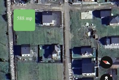 Teren de 588 mp, în Central