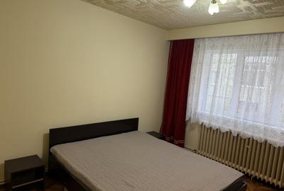 Apartament cu 2 camere decomandat, mobilat în Vasile Aaron - 5