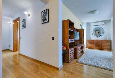 Vand apartament 3 camere amenajat - 12