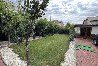 Casa 7 incaperi + Anexe | 1420mp Teren | La Intrare in Dumbravita - 2