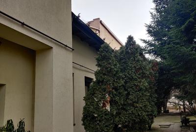 Casă individuală cu 4 camere cu Canalizare în Parcul Carol - 14