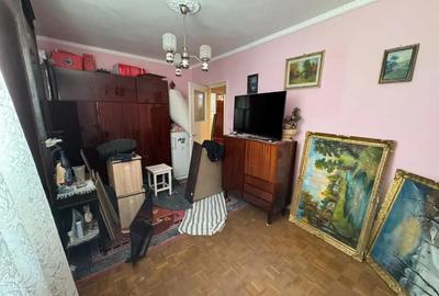 Ap. 3 camere sdec. etaj 2 din 4, Tiglina 1 - 3