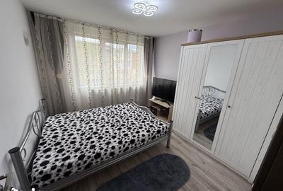 Apartament cu 2 camere în Micro 4 - 3