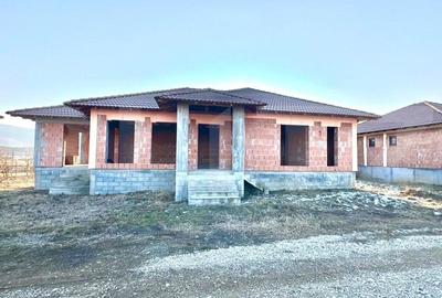 Casa la rosu, 4 camere, 105 mp utili, 500 mp teren,zona Sard Casa la rosu, 4 camere, 105 mp utili, 500 mp teren,zona Sard - 1