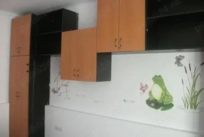 Casă cu 5 camere în Central - 1