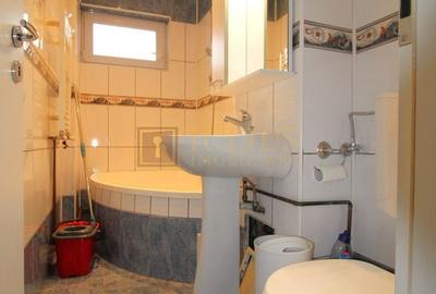 Apartament cu 3 camere decomandat, mobilat în Central - 7