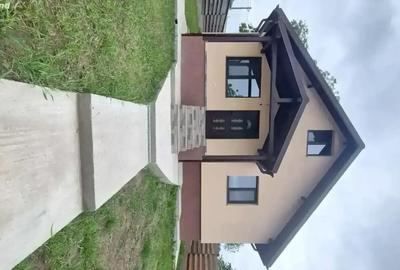 Casă cu 3 camere cu Teren 365 Mp în Miroslava - 2