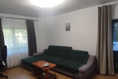 Apartament 2 camere decomandat Racadau - 1