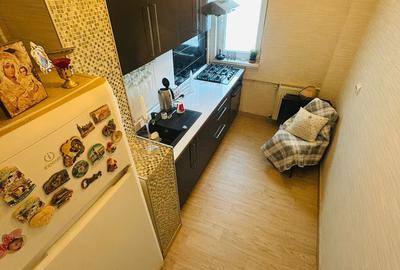 Apartament cu 3 camere semidecomandat, mobilat în Giulești - 4