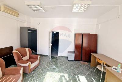 Spațiu comercial, de 327 mp, în Mărăței - 2