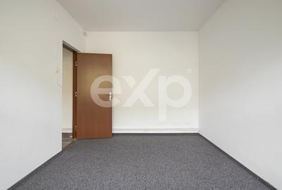 Apartament cu 5 camere decomandat în Astra - 11