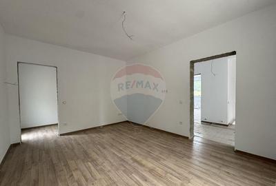 Casa / Vila cu 4 camere de vanzare in zona Vitrometan - 6