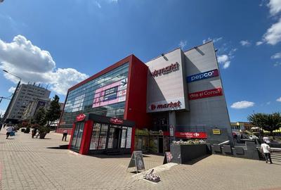 Spațiu comercial, de 300 mp, în Central - 3