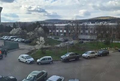 Garsonieră decomandată în Iris - 10