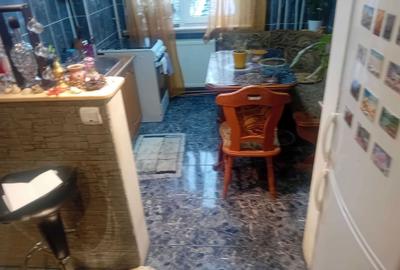 Apartament cu 2 camere decomandat în Precista - 5