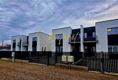 Duplex cu 3 camere în Gherăiești