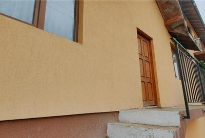 Duplex cu 3 camere cu Canalizare în Bucium - 5