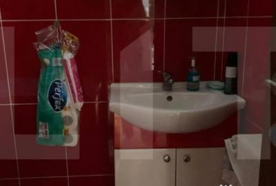 Apartament cu 3 camere semidecomandat în Central - 2