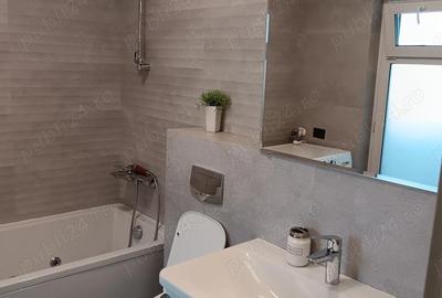 Apartament cu 3 camere decomandat în Central - 9