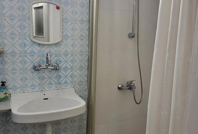 Garsonieră decomandată în Romană - 1